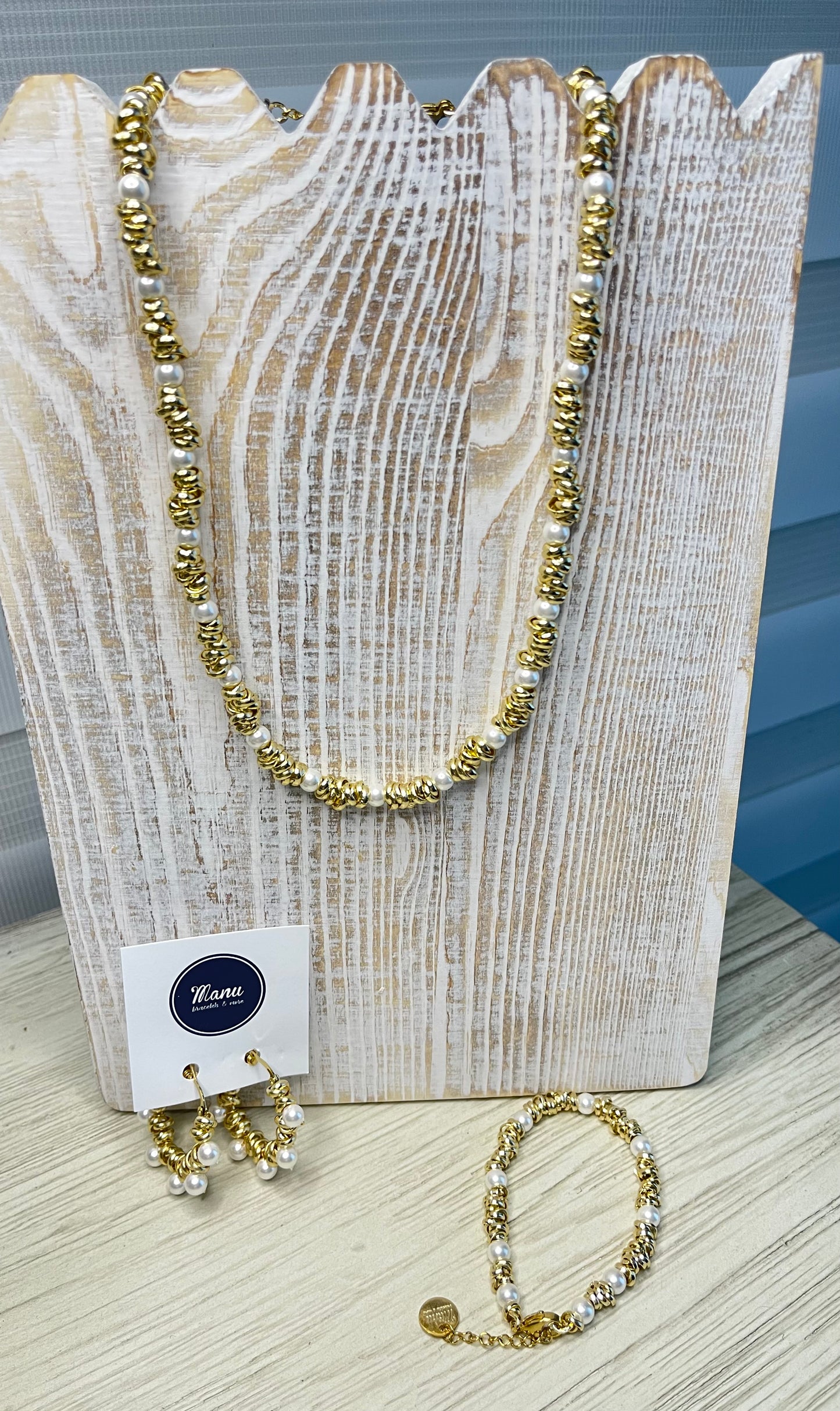 Manu- Colección argolla y perlas oro